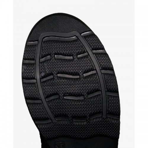 Geölte Lederschuhe von Leoni.